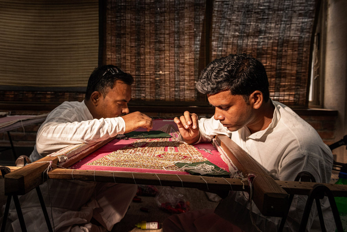 How Can Companies Support Indian Artisans Through Corporate Gifting?